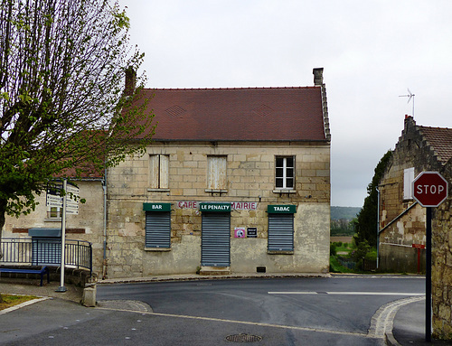 Ressons-le-Long -  LE PENALTY