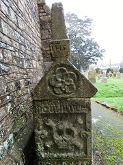 bovey tracey church, devon , skull and crossed bones on  c17 tomb of maria forbes +1655 (10)