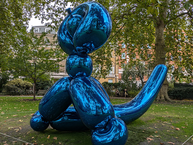 PXL 20241009 112024577-001-Balloon Monkey (Blue)
