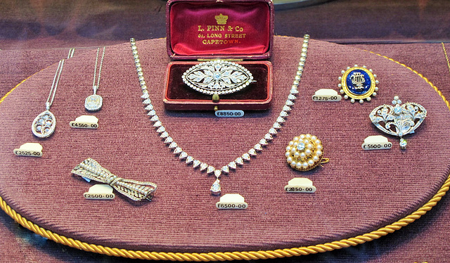 Faites votre choix / Make your choice !