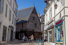 Rue centrale !