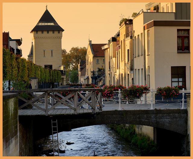 The Peace full valkenburg on the quit river