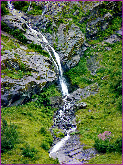 Geiranger : acqua viva tra le rocce