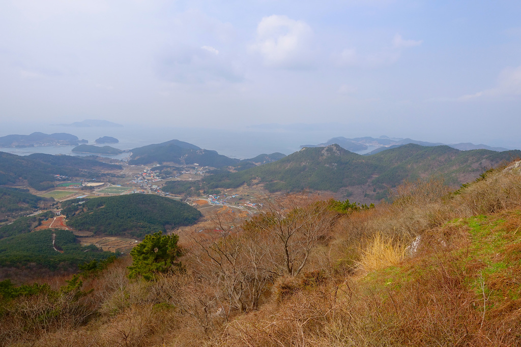 View from Tongyeong Ropeway - Mt. Mireuksan