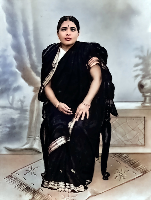 Ammaayamma ( Seshendra Sharma's Mother )