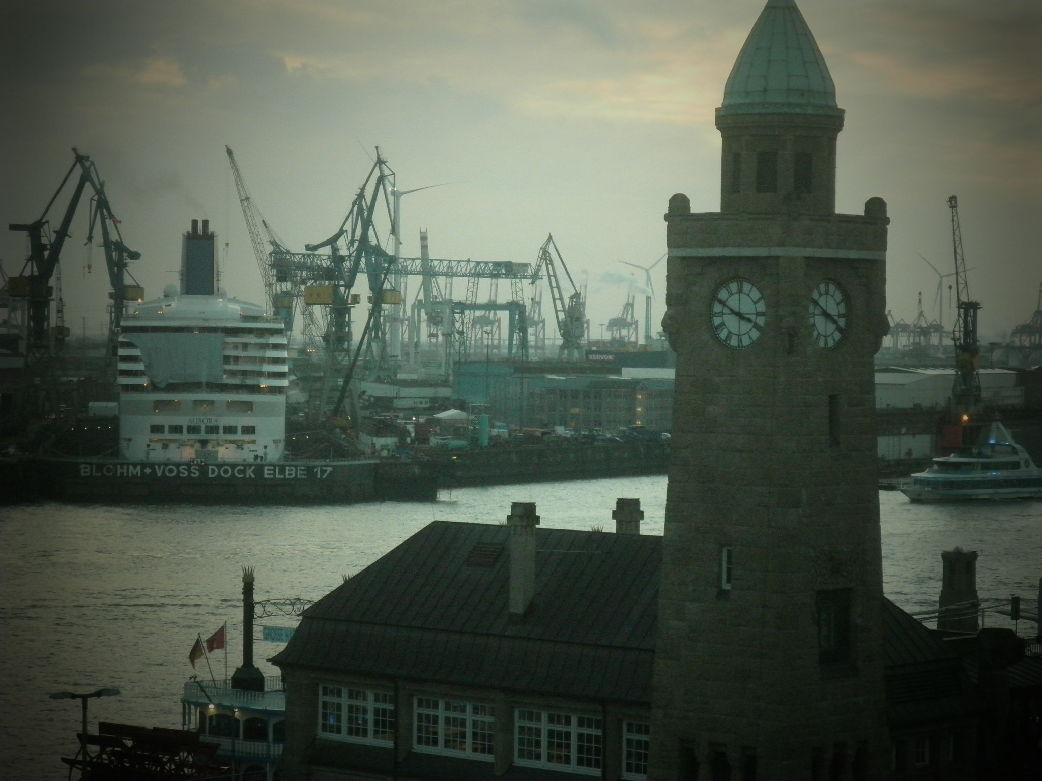 Blick auf den Hafen