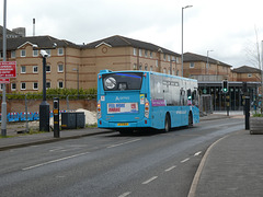 Arriva 3970 (LF71 DLK) in Luton - 14 Apr 2023 (P1140982)