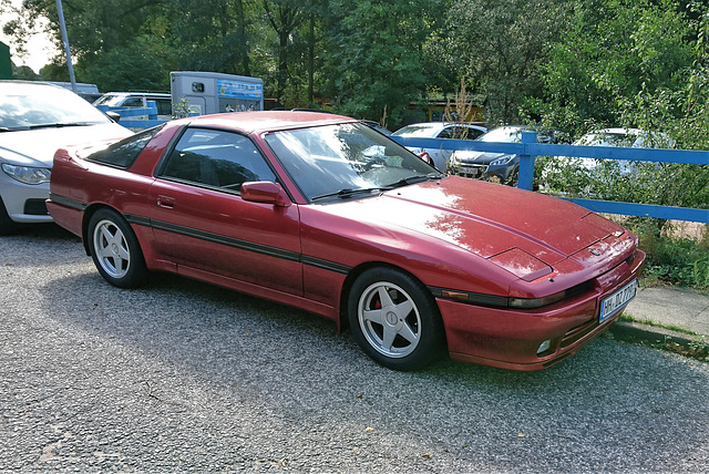 Toyota Supra (1986–1992)