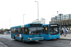 Arriva buses in Luton - 14 Apr 2023 (P1140983)