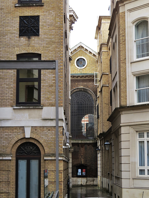 st andrew by the wardrobe , london