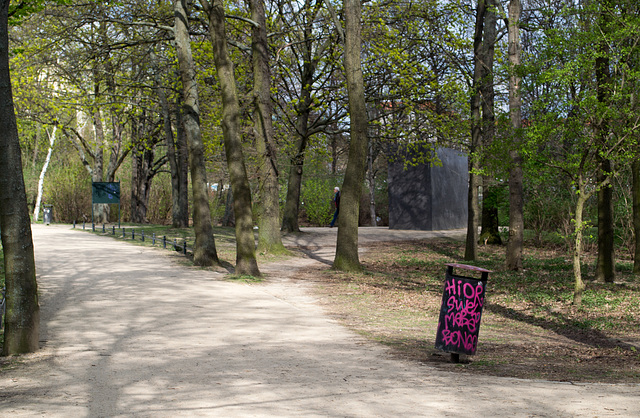 Berlin Persecuted Homosexuals Memorial (#2121)