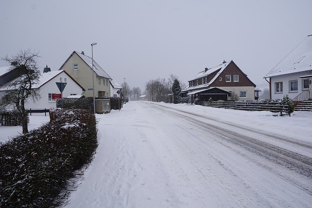 Winterliche Dorfstraßen II