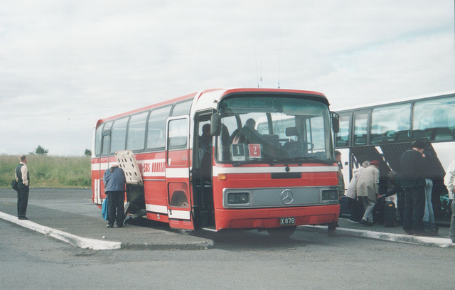 Austurleið-SBS 407 (X 878) loading at Reykjavík coach terminal, Iceland - 29 July 2002 (498-02)