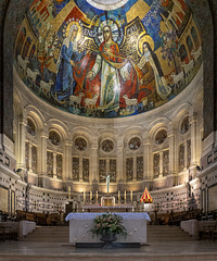 La basilique Sainte-Thérèse de Lisieux