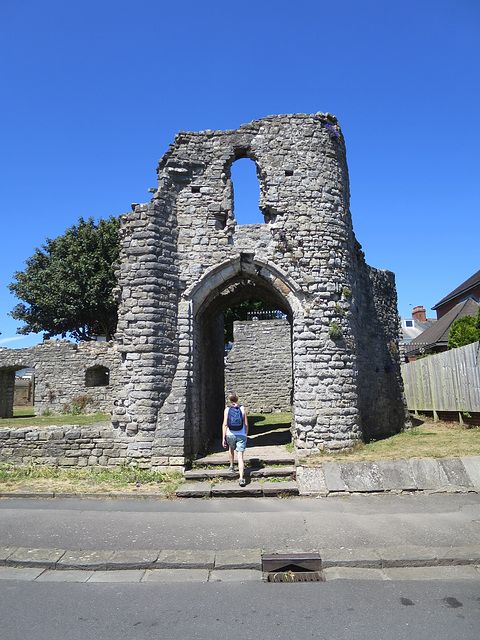 Barry Castle