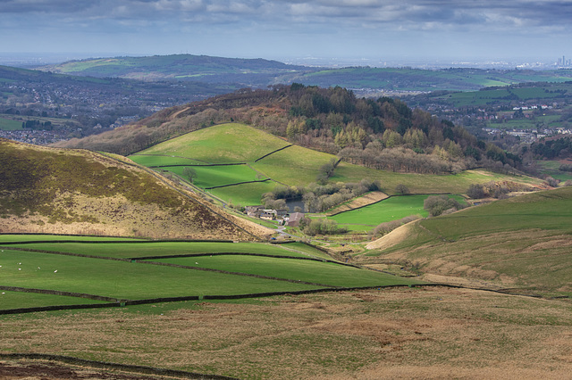 Mossy Lea Farm and Shire Hill from  Shelf Benches