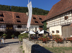 Wirtschaftsgebäude von Schloss Glatt (heute Café)