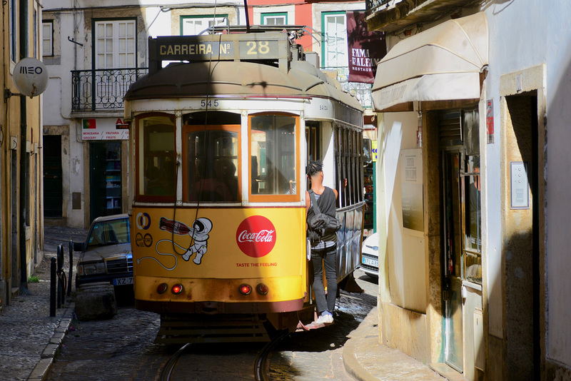 Lisbon 2018 – Trams in the Escolas Gerais