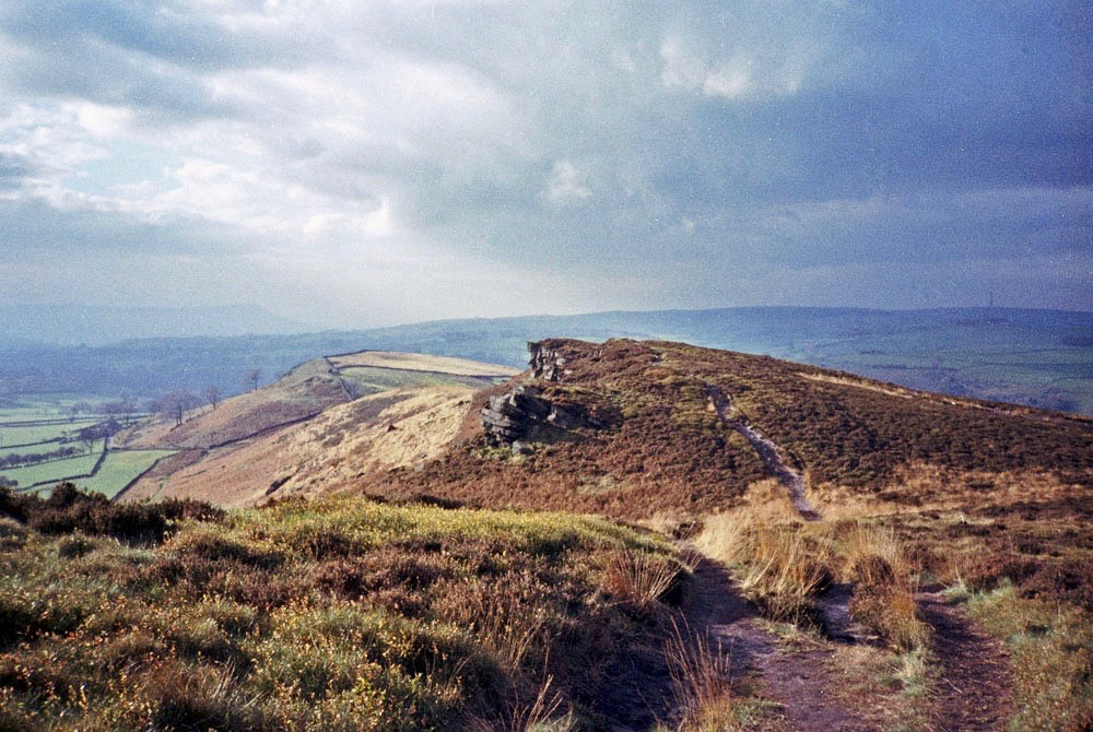 Looking along the ridge towards Danebridge. (Scan from 1990)