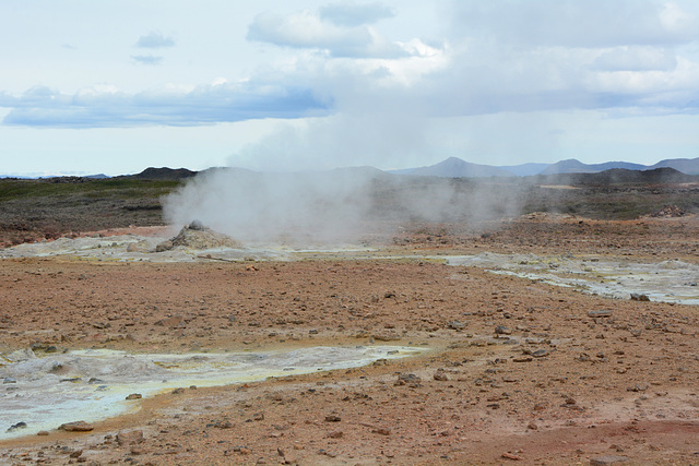 Iceland, Hverir Sulphur Hot Springs