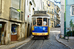 Lisbon 2018 – Trams in the Escolas Gerais