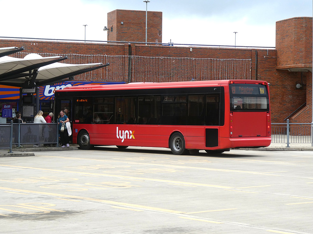 Lynx (Coastal Red) 21 (YJ60 KAA) in King’s Lynn - 18 Sep 2025 (P1220339)