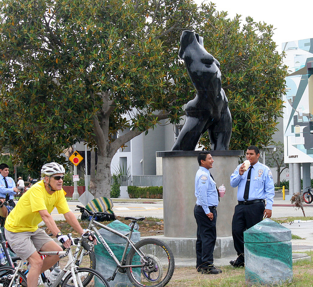 Public Art Near Venice Beach (7487)