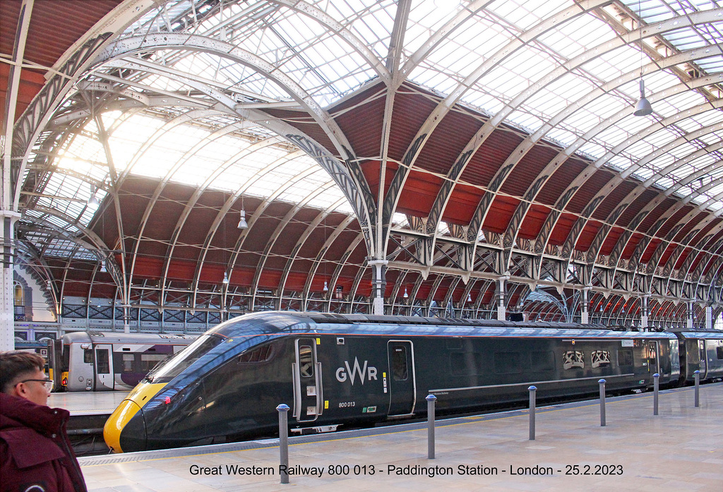 Great Western Railway 800 013 - Paddington Station - London - 25 2 2023