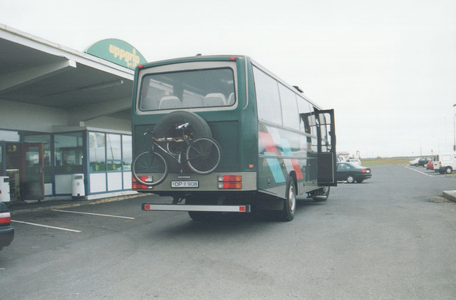 Austurleið-SBS DP 908 at Hella as it worked the evening services from Reykjavík along Iceland’s southern coast – 23 July 2002 (1815) (492-07)