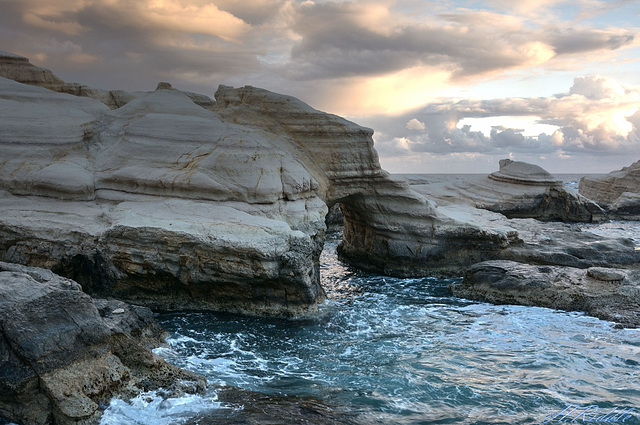 Golden delight at Sea caves