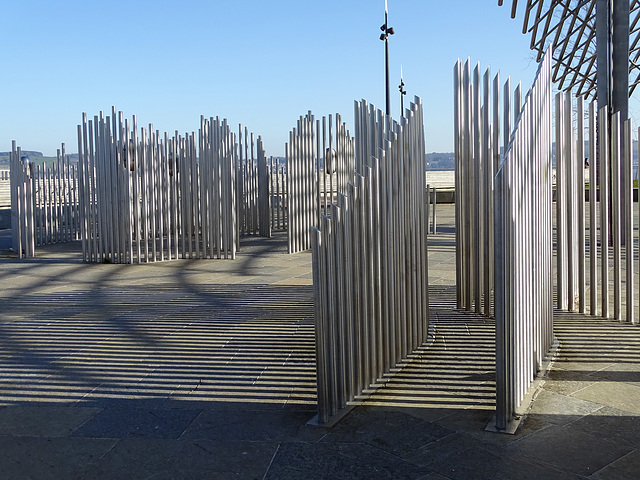 Interactive sound installation on the Riverside Esplanade