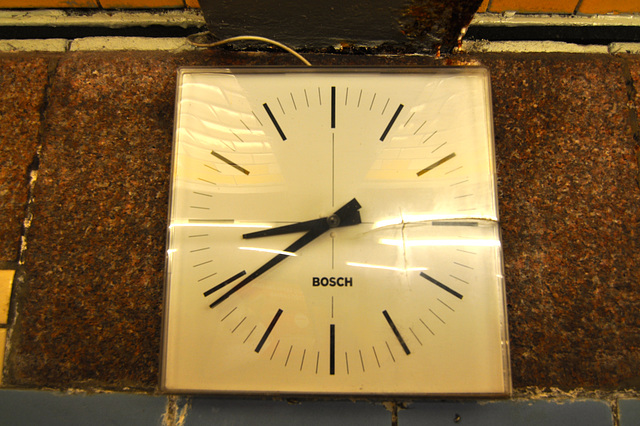 Bosch clock