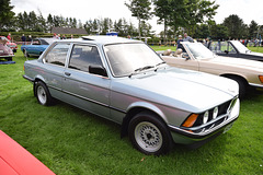 BMW 323 e21