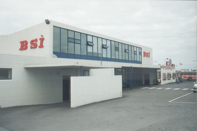 Frontage of the BSÍ coach terminal in Reykjavík, Iceland – 29 July 2002 (497-23A)