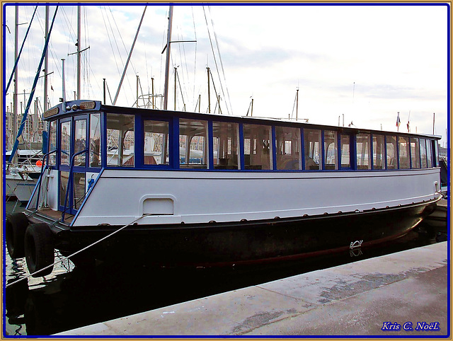 "César", notre Cher Ferry Boat, toujours vaillant ;-))