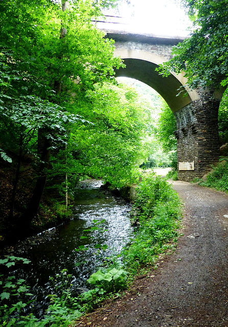 DE - Bendorf - Brücke über den Brexbach