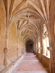 Abbaye de CADOUIN Abbaye de CADOUIN