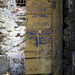 Penedos, Yellow rope and old door