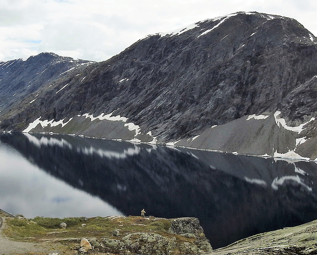 Bergsee mit Fotograf