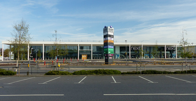Solent Retail Park, New Residents (1) - 8 May 2016