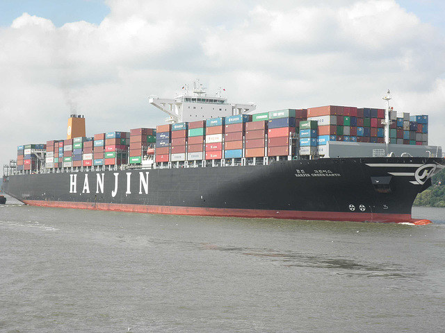 Containerriese HANJIN GREEN EARTH