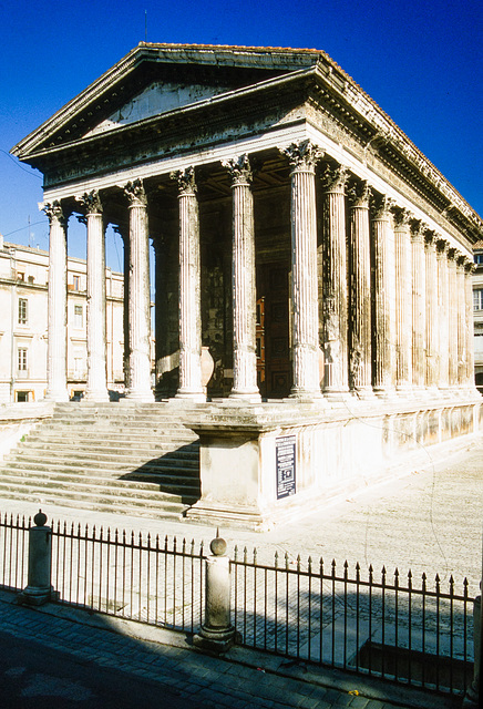 3001 Maison Carrée