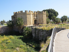 Castello a mare. Porte d'Aragon.