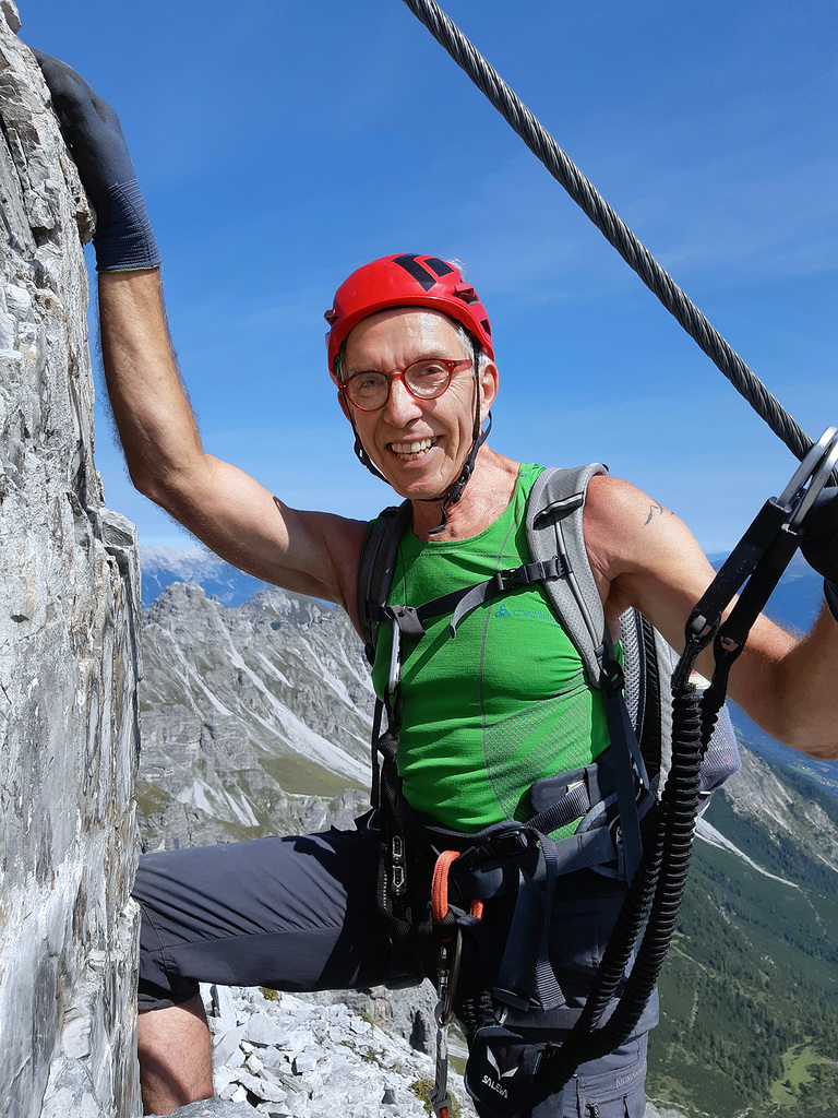 Climbing the Ox Wall (1)