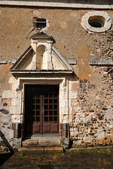 Entrée de la maison du prieur de l'abbaye de Thiron-Gardais - Eure-et-Loir