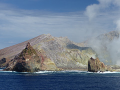 Whakaari/White Island (36) - 25 February 2015