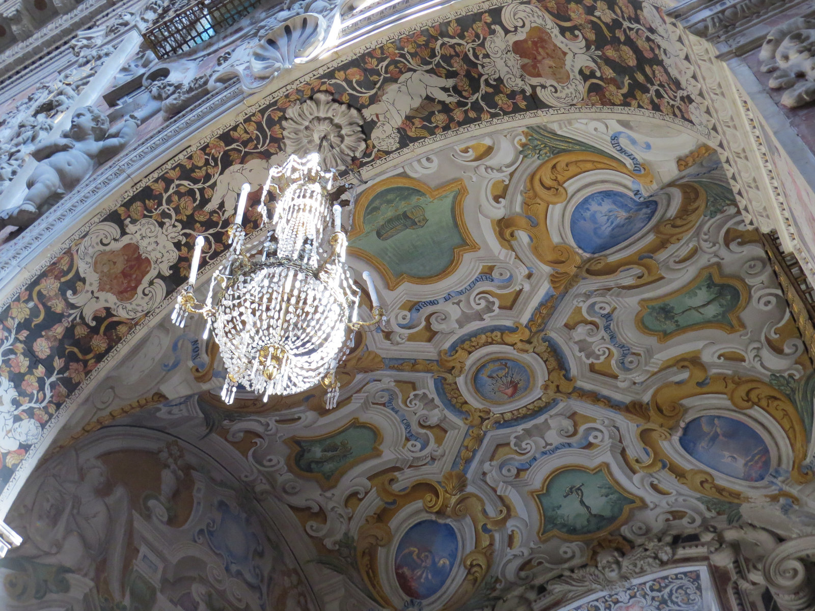 Abbatiale Santa Caterina di Alessandria, 2.