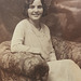 My Mother 1926 (HCS) een oude foto atelier stoel ..met mijn moeder op haar 18 jaar