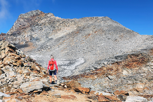 Climbing the 'Habicht' (12)