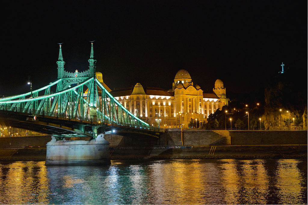 Pont des Chaînes